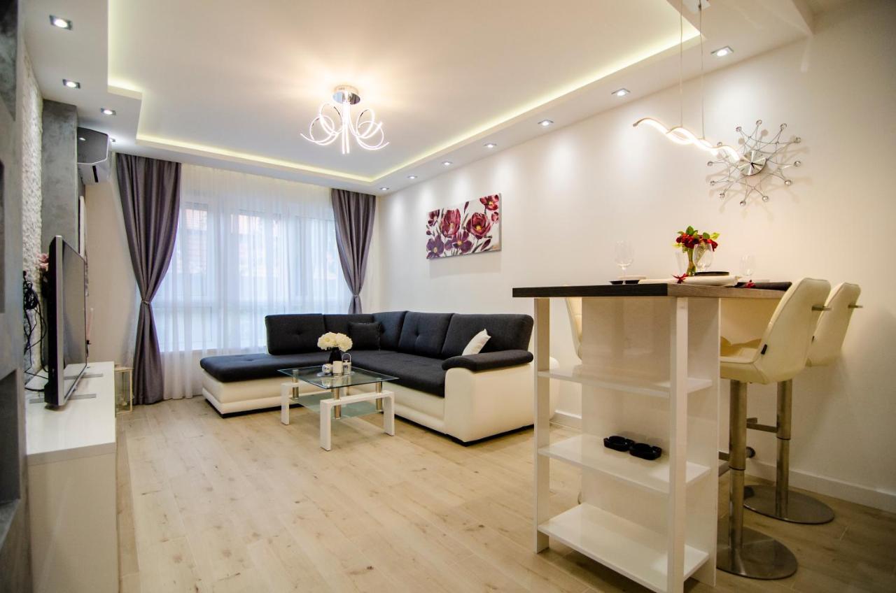 Apartman Mdb Lux Subotica Ngoại thất bức ảnh