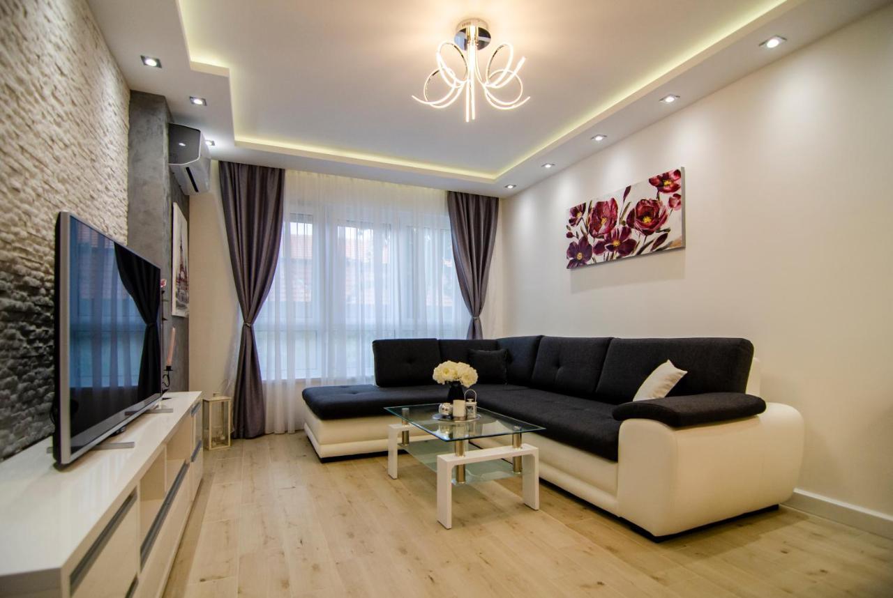 Apartman Mdb Lux Subotica Ngoại thất bức ảnh